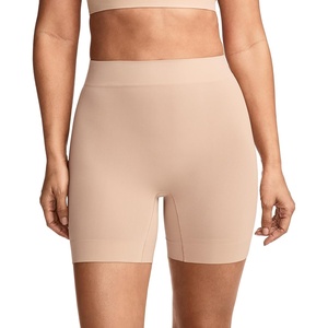 Jockey Women’s Shapewear Skimmies Seamfree Ultralight Smoothing Cooling Shortie Slipshort(Light)