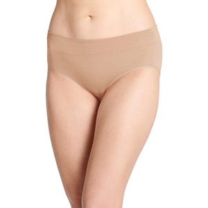 Jockey Women’s Underwear Natural Beauty Seamfree Hipster(Light)